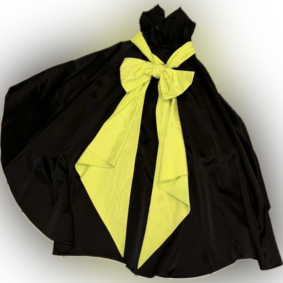 NWOT Alice Olivia Joss bow high low black gown size 12 - Picture 6 of 9